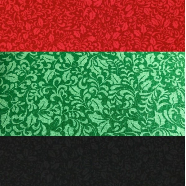 Merry Christmas Holly Leaf In Red Green Or Black Choice Fabrics Santee Print Works 45 X 36 Your Choice