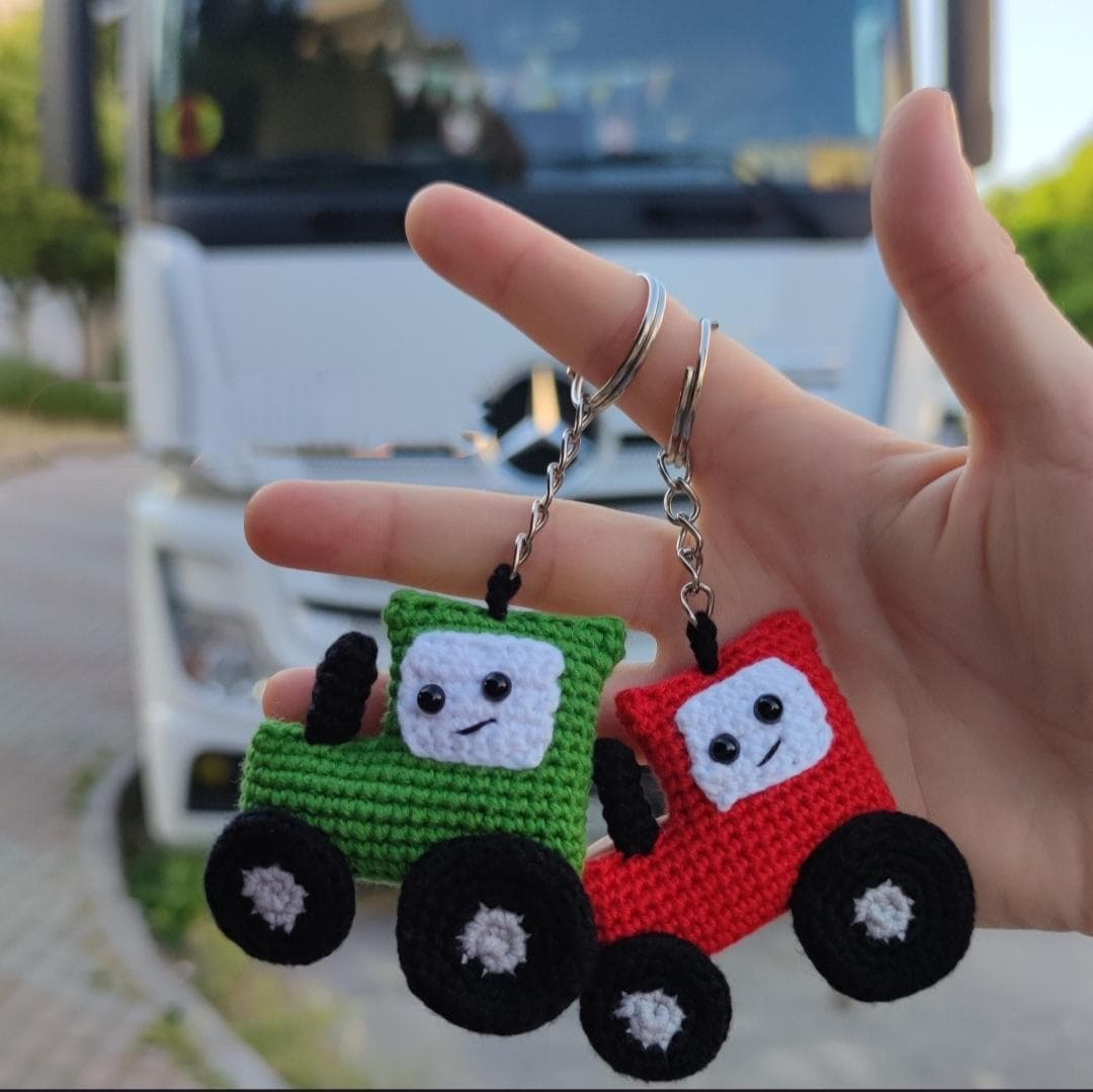 車の編み図セット：あみぐるみトラックと車のキーホルダー（PDF