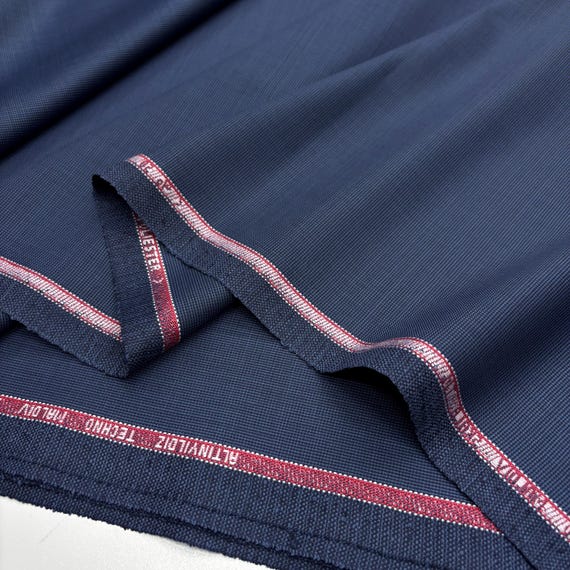 Denim- spijkerstof zware kwaliteit -150cm breed Denim- spijkerstof zware kwaliteit -150cm breed