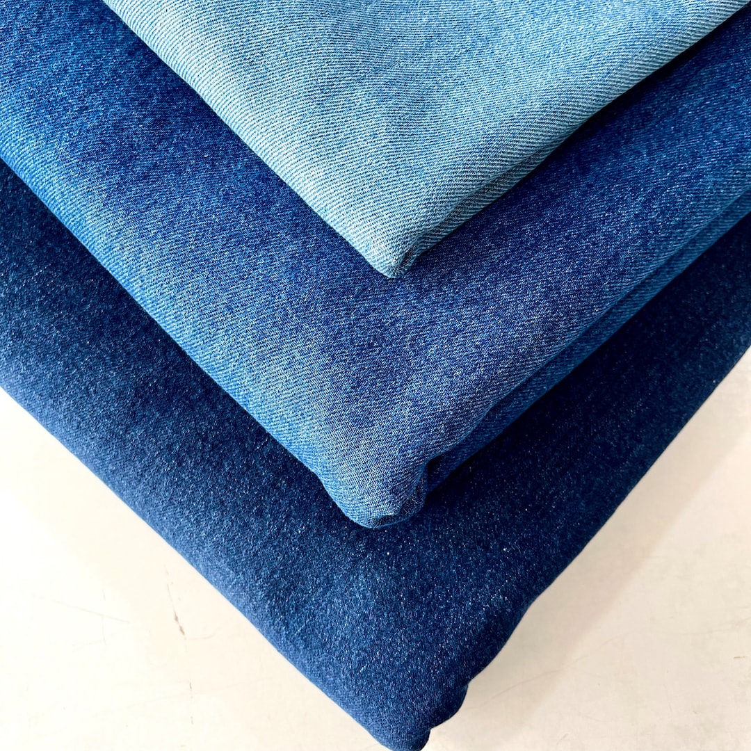 Stonewashed Softened Pre washed Denim Fabric 100% Cotton 10 Ounce