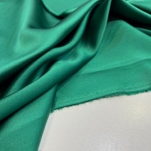 Emerald Green Acetate Satin Fabric: Evening Dress Designer Fabric