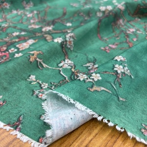 Green Floral Linen Fabric: Italian Design Fashion Fabric (150 cm/1.64 yards wide)