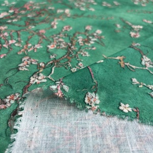 Green Floral Linen Fabric: Italian Design Fashion Fabric (150 cm/1.64 yards wide)