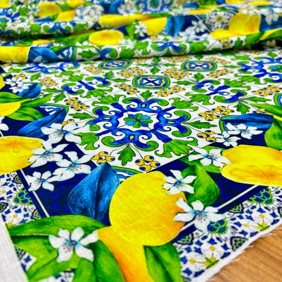 Italian Blue Lemon Pattern Printed Linen for Dresses and Shirts (150cm/59in wide)
