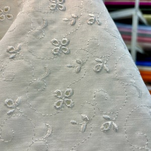 Embroidered & Eyelet 100% Linen Fabric, Organic Design Fabric, Linen Fabric for  Shitt, Pants, Jacket, Dress (1.64 yards or 59 inches width)