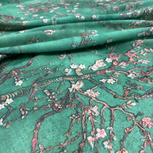 Green Floral Linen Fabric: Italian Design Fashion Fabric (150 cm/1.64 yards wide)