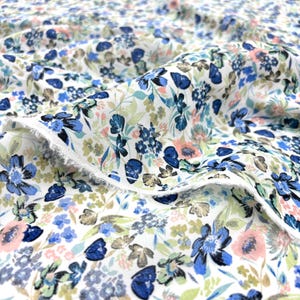 Blue Green Floral Luxury Viscose Fabric – Soft Lightweight Flowing Material for Summer Dresses, Blouses (150 cm / 1.64 yd / 58 in Width)