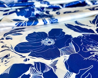 Blue Rose Crepe Satin Fabric: Floral Print Apparel Fabric 150cm/57in width