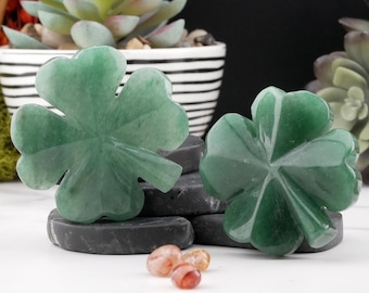 Green Aventurine Crystal Shamrock Carving Spiritual Energy Abundance Altar Gemstone Confetti Trinket Good Luck Charm 4 Leaf Clover Decor
