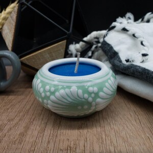 Talavera Zielona Ceramiczna Biała Ceramiczna Świeca Duchowa Dekoracja Pomysł na Prezent Mistyczny Domowy Ołtarz Wyświetlacz Boho Półka Akcent Dekoracja Równoważąca Energię