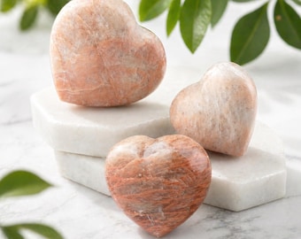 Peach Moonstone Heart Crystal Gift Spiritual Healing Decor Meditation Stone Energy Balancing Gemstone Display Boho Altar Shelf Accent Piece