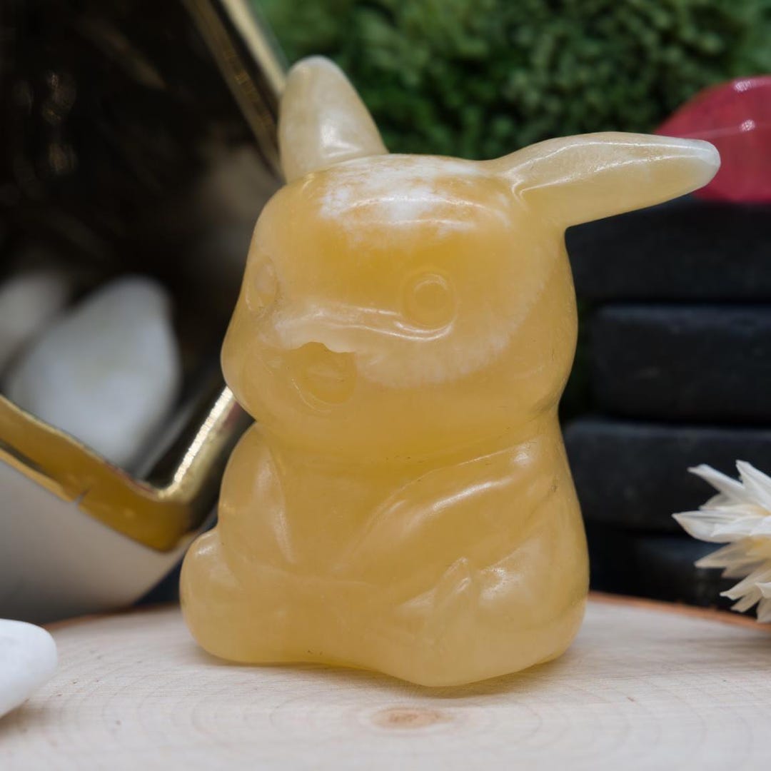 Yellow Calcite Pikachu Pokemon Crystal Figurine Spiritual Gift Decor ...