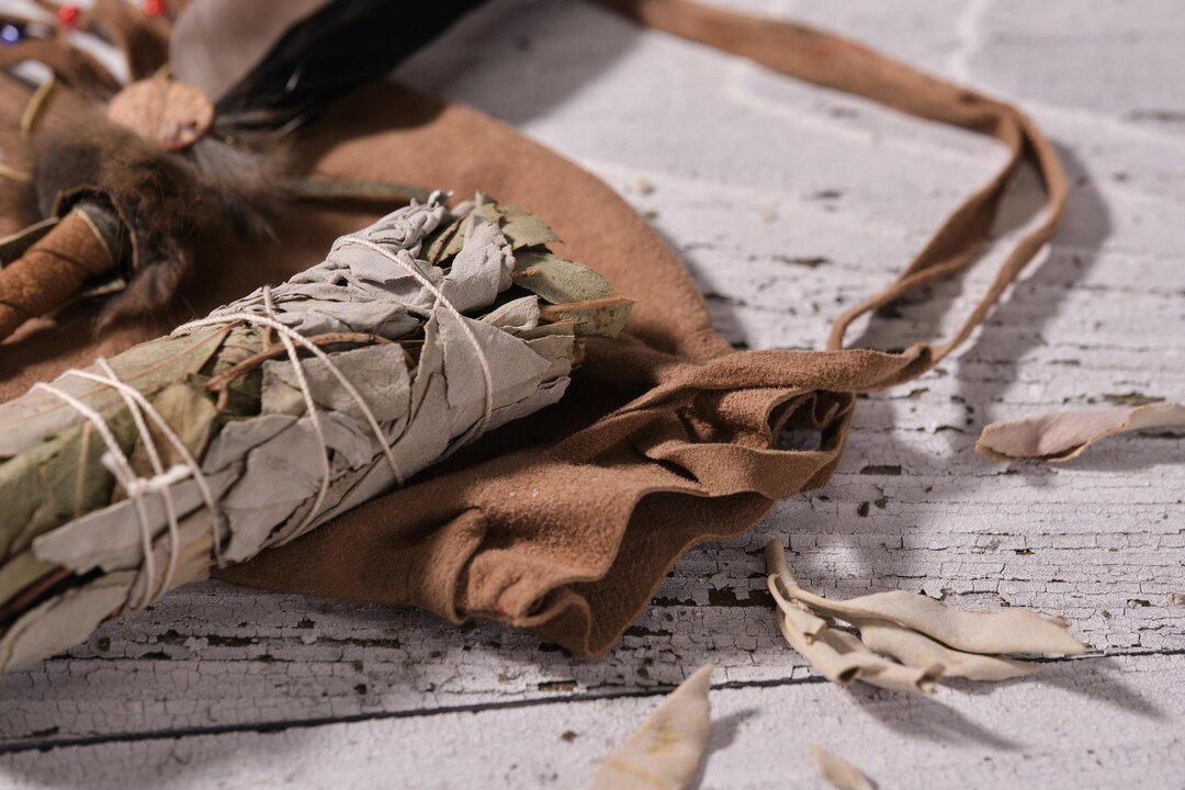Hand Wrapped White Sage Smudge Stick Spiritual Cleansing Incense Herbal ...