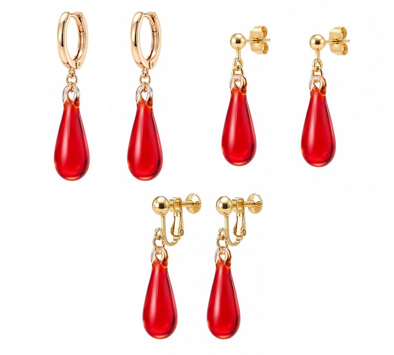 Orecchini pendenti rossi in oro 18 carati, ipoallergenici, gioielli da sposa, orecchini minimalisti, regalo per la fidanzata, regalo di nozze, orecchini anime Studio Ghibli 18K Gold Vermeil