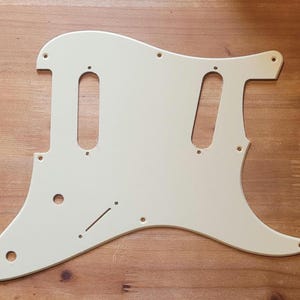 Duo Sonic Style - Strat Pickguard
