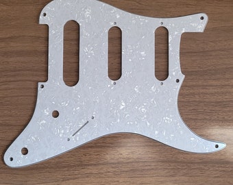 Jaguar bridge route - Strat Pickguard