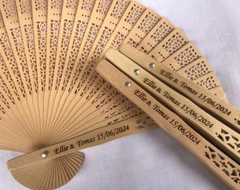 Bulk bruiloft fans gegraveerd bruiloft fan hout hand fans rustieke gunst aangepaste fan, gepersonaliseerde handheld fan bulk bruiloft fans gunsten voor gast