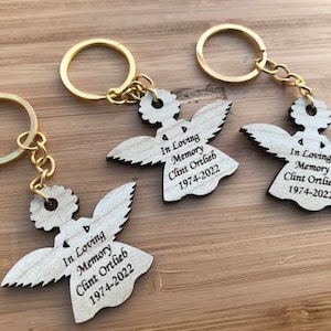 Angel Memory para favores funerarios llavero personalizado celebración del servicio conmemorativo de la vida para invitados a granel, para siempre en nuestros corazones en LOVİNG