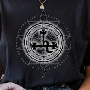 Lilith Sigil Snake T-Shirt: Occult Witchcraft Tee - Dark Goddess