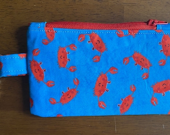 Geldbörse/Kartenhalter mit Schlüsselring und Karabiner mit Krabbenmuster