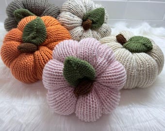 Handmade Knitted Pumpkins, Cozy Fall Decor, Rustic Autumn Centerpiece, Pumpkin Set for Thanksgiving & Halloween
