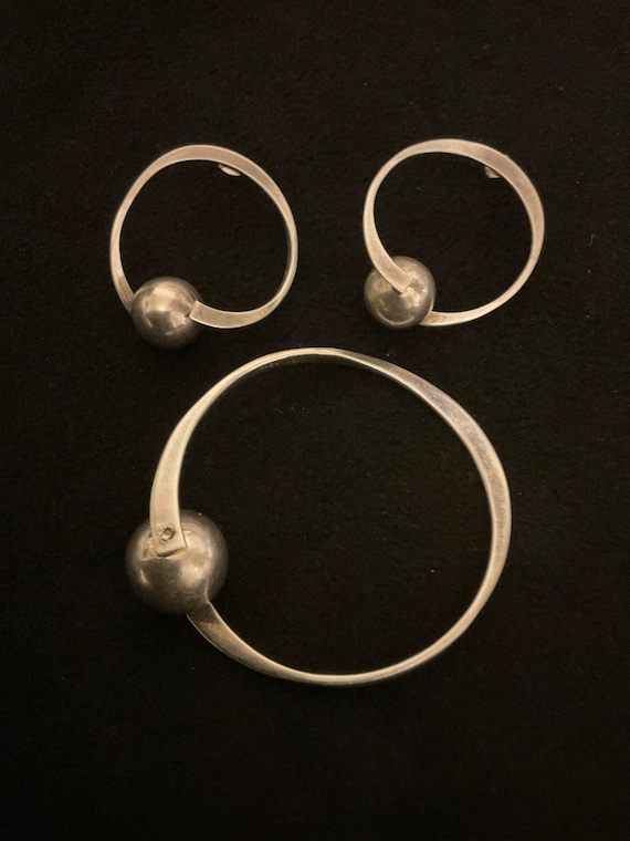 Solid Vintage sterling silver(925) bangle bracele… - image 1