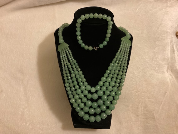 Vintage 5 strand Authentic Jade(Jadeite)necklace W