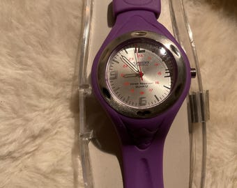 Geneva Purple Silicon Quartz Watch WORKS Working - Etsy display picture 1