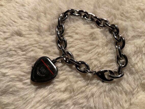 SilverTone solid link bracelet with a GUESS Watch… - image 7