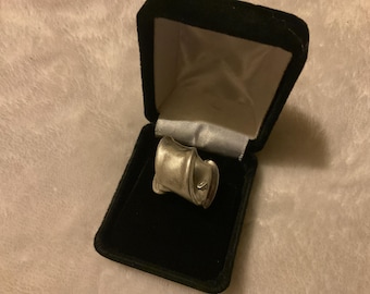 Vintage preowned Silpada chunky sterling silver 925 ring,size 8