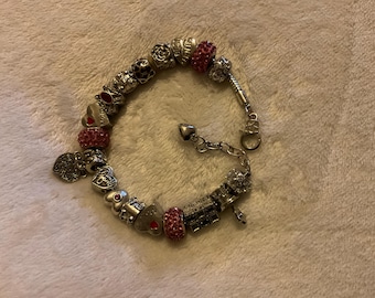 8” Vintage preowned SilverTone mom Charm Bracelet