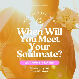 Puede incluir: Imagen con texto: "¿Cuándo conocerás a tu alma gemela?" y "2X Fechas de tránsito". The Astro Reading Co. está en la esquina superior izquierda. Una pareja está silueteada frente a un fondo amarillo brillante.