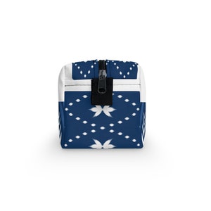 Trendy Aztec Print Zipper Pouch in Blue and White, Geometric Makeup Bag, Toiletry Bag image 4