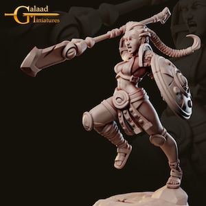 Female  Arena Fighter 2 | 32 mm Scale | Tabletop | unpainted miniature | DnD | Dungeons and Dragons