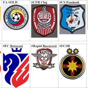 Puede incluir: Un collage de parches bordados con los logotipos de varios clubes de fútbol rumanos, incluyendo la Federación Rumana de Fútbol, CFR Cluj, CS Pandurii, CS Craiova, Astra Giurgiu, FC Botosani, Rapid Bucarest y FCSB.