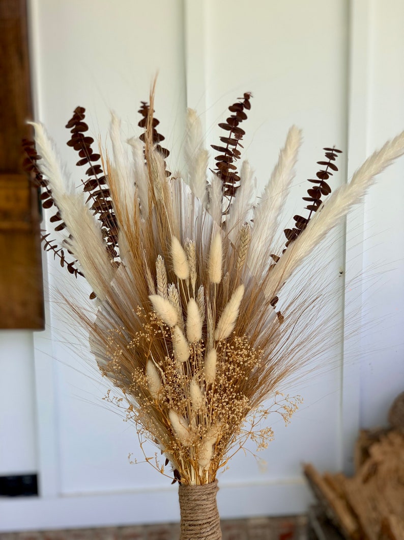 Boho Dried Floral Arrangement / Centerpiece. Etsy