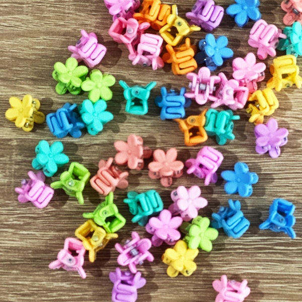 Tiny Flower Claw Clips 7/10/20 PCS mini tiny flower clips Cute Macaron colors Small Size Hair Claw Hair Clips For Women And Girls