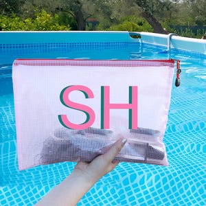 Shadow Monogram Pool-Tasche, Brautjungfern-Hochzeits-Tasche, benutzerdefinierte Bachelorette Sonnenschutztasche, SPF-Beutel, Sonnenschutz-Aufbewahrungstasche, Bachelorette Geschenk
