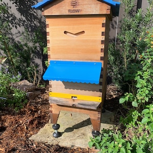 Beehive rain and snow visor | awning for beehive | snow and rain protection for beehives