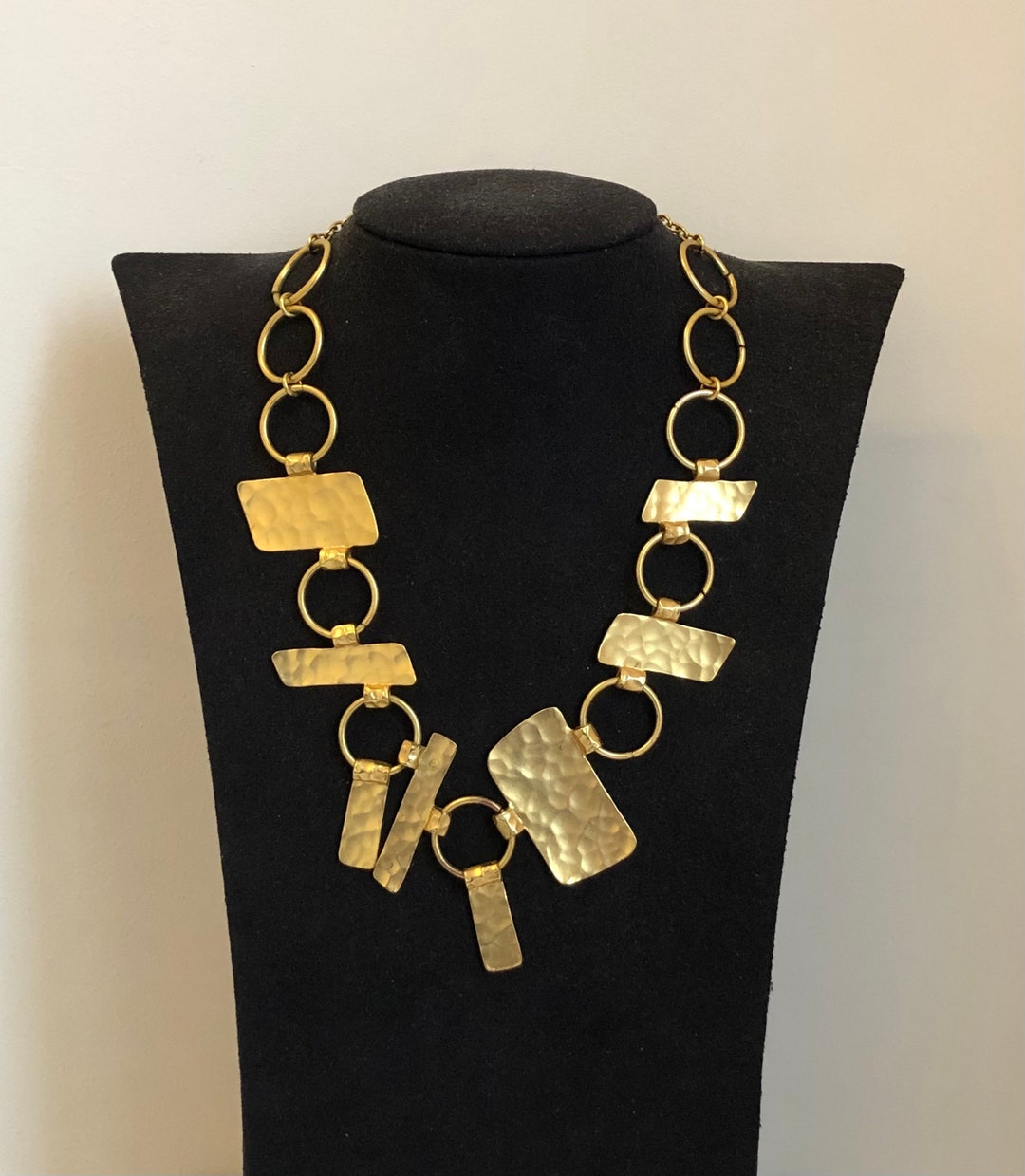 Collier Dolce Vita Imposant, Métal Doré, Très Bon état