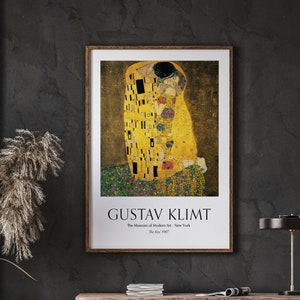 Gustav Klimt Vintage Art Poster, The Kiss 1907, Trendy Beautiful Large Poster Print Art, Multiple Sizes, Instant Download
