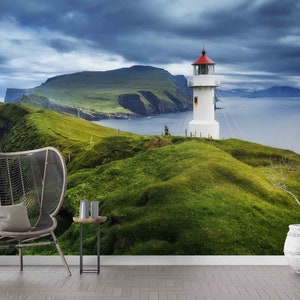 Mykines Leuchtturm Kunst, Färöer Inseln Wandkunst, Meerblick Tapete, Meer Landschaft Kunst, selbstklebendes Papier, Geschenk für das Haus, Raum Wandkunst,