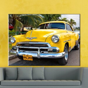 Cartel del coche amarillo, arte de la pared del regalo del amante del coche, arte del coche retro, arte del lienzo del coche clásico, obras de arte del coche vintage, arte del lienzo del coche, oficina impresa,