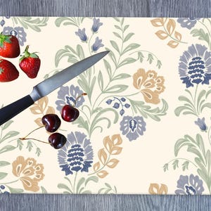 Botanical Serving Board, Flower Serving Board, Floral Pattern Chopping Board, Colorful Flowers Chopping Board, Gift for Mom,