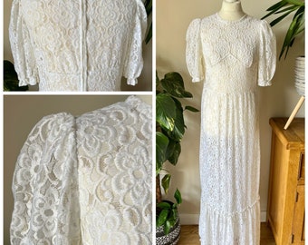 Beautiful Handmade 70's Lace Wedding Dress Small Medium