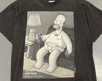 Vintage 1995 Homer Simpson 'Doesn't Wear Khakis' T-Shirt - large