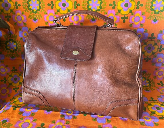 19th Century Leather Gladstone Bag, 50049