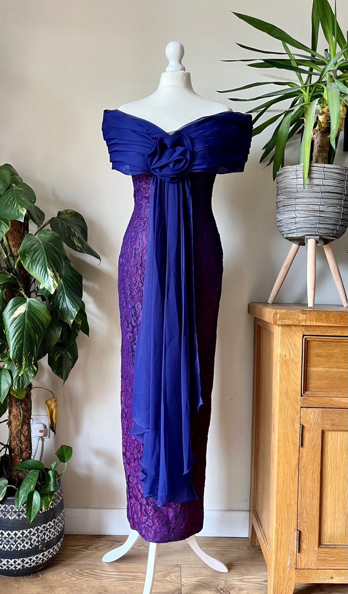 Vintage 80's purple lace party dress M L