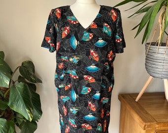 Pretty Handmade Vintage 80s Dress with Oriental Fan Print