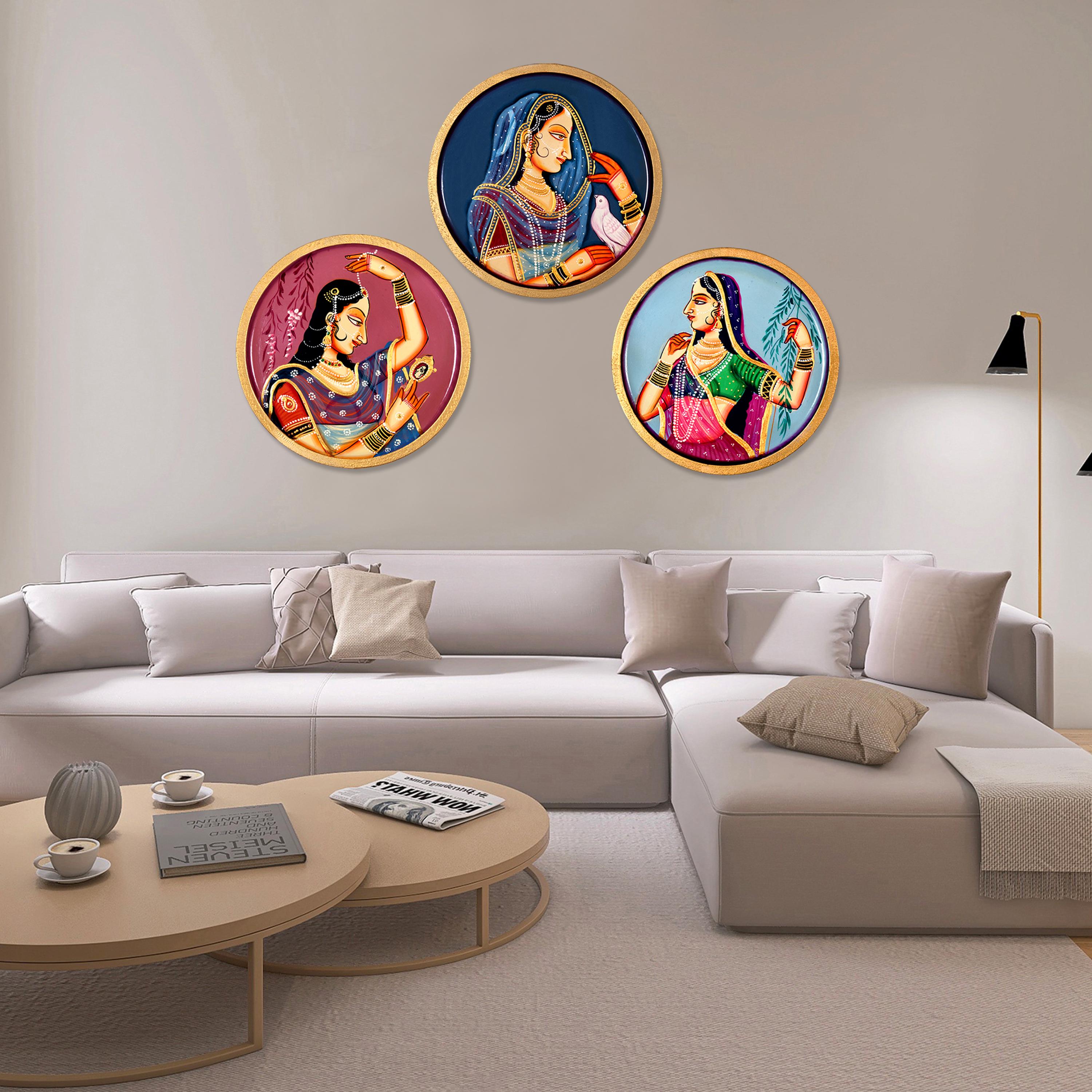 手描きのピチワイ木製壁プレート、インド王女バニタニアート、10インチ